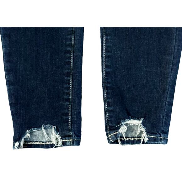 SO Dark Wash Distressed High Rise Curvy Jegging Womens Juniors Size 7/28 - Picture 3 of 8